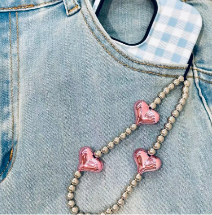 Y2K METALLIC PINK HEART SILVER PHONE STRAP